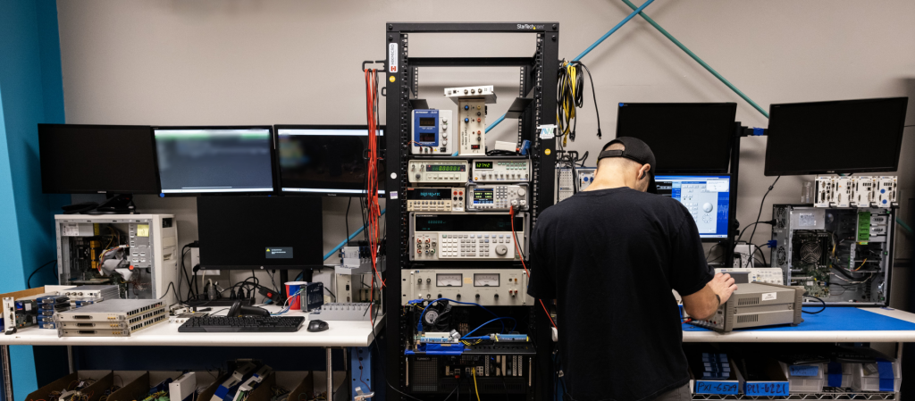 Apex Waves Celebrates Continued Growth with Brand New Facility – Blog